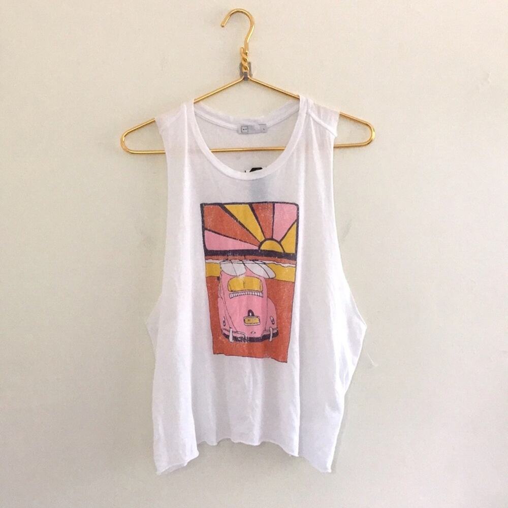 Michelle muscle tank top VW beetle sunshine sz L